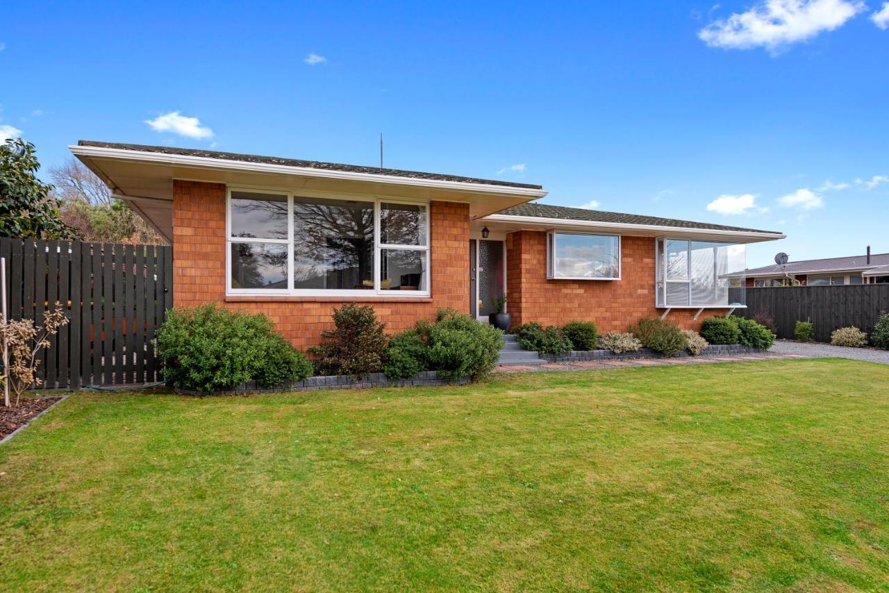 Leave Of Absence - Christchurch Holiday Home Екстер'єр фото